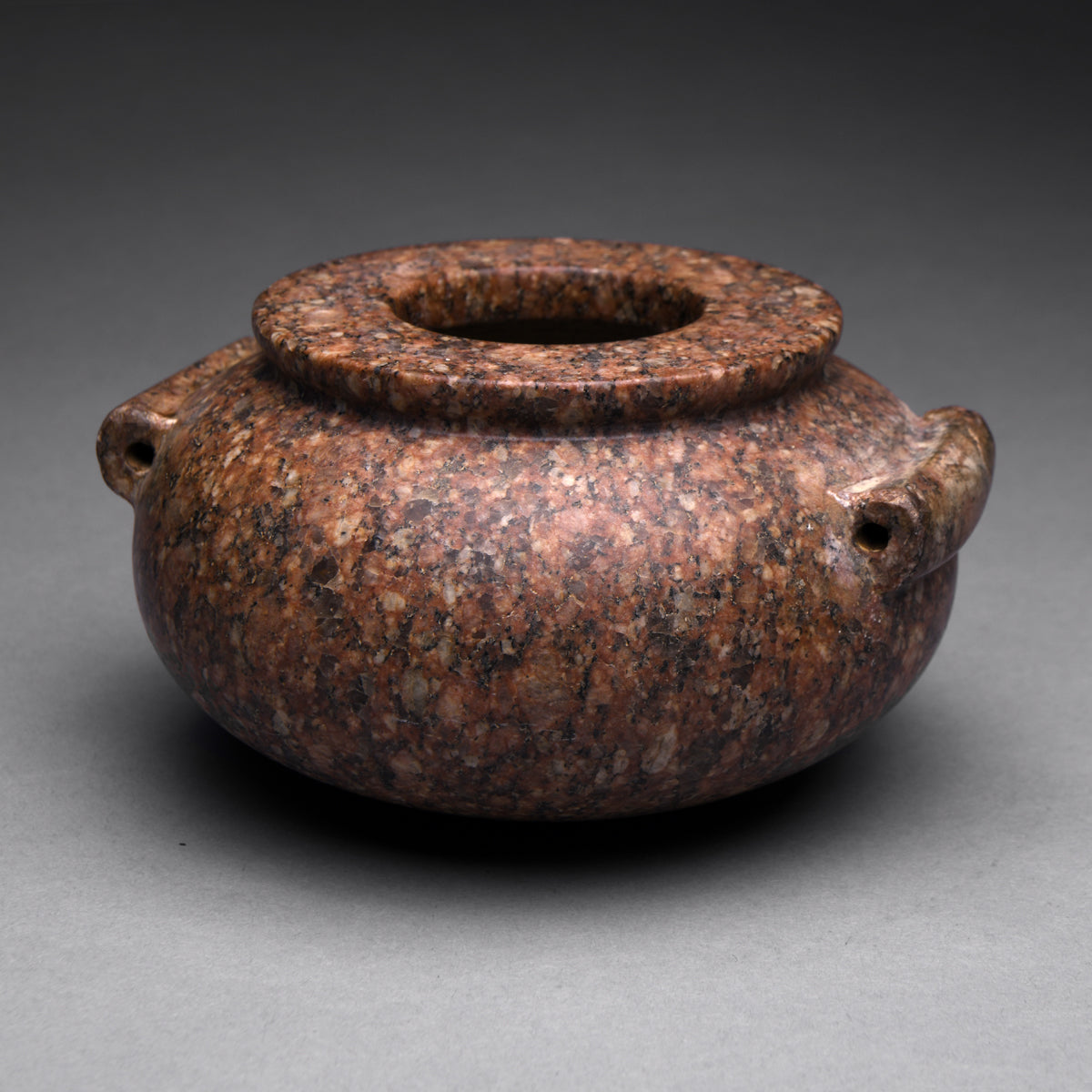 Predynastic Granite Vessel – monumentgalleryla